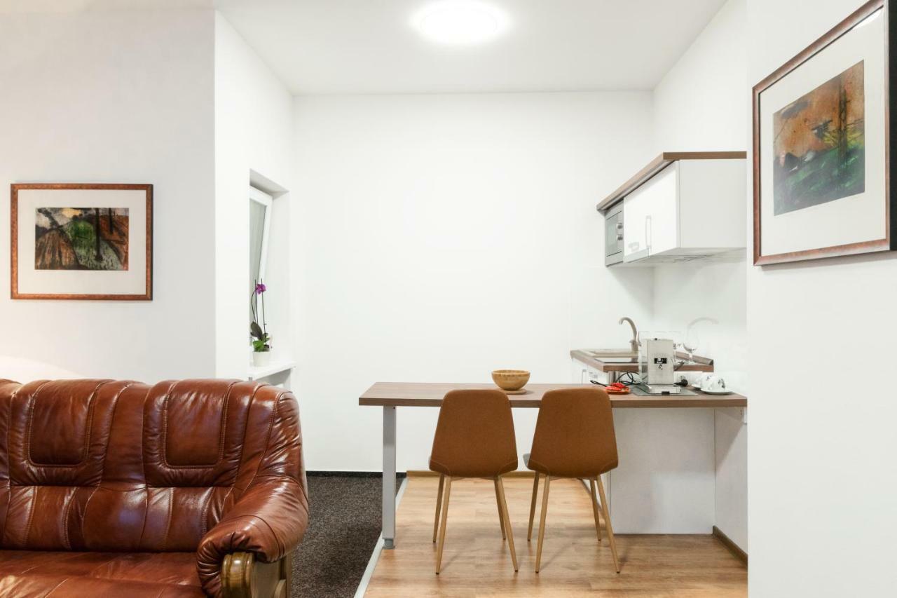 Villa Centrum Apartmany S Ranajkami A Saunou Martin Luaran gambar