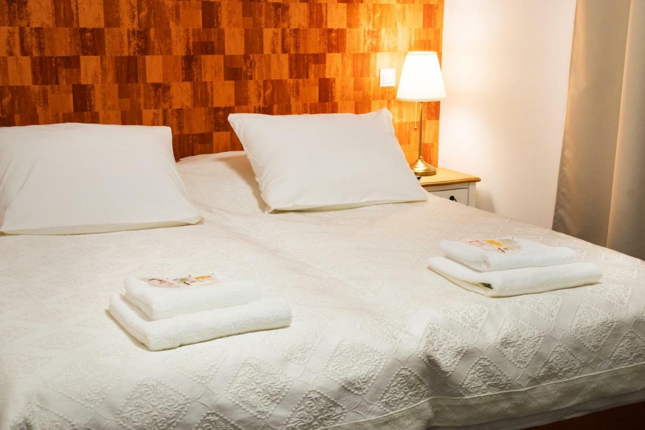 Villa Centrum Apartmany S Ranajkami A Saunou Martin Luaran gambar